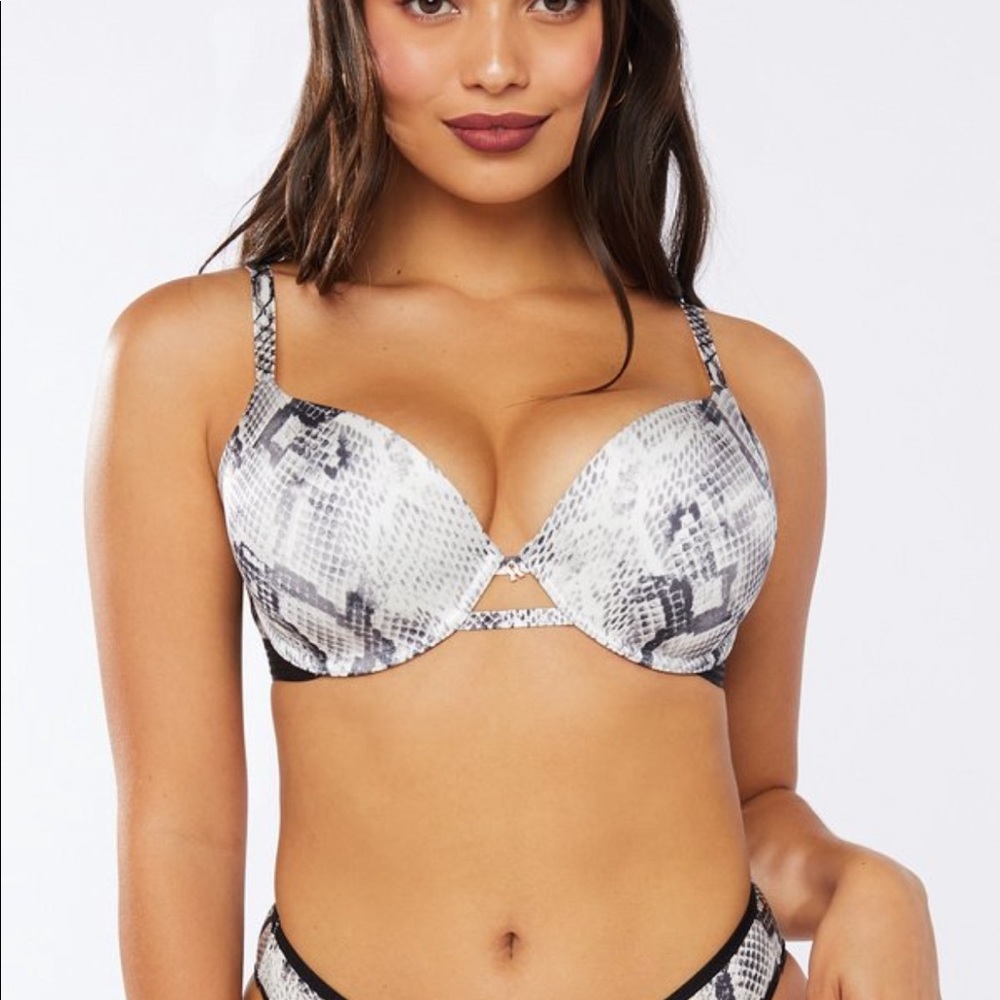 Savage x Fenty T-Shirt Bra
